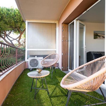 Grand Studio Proche Du Port Et Des Plages Санари-сюр-Мер Экстерьер фото